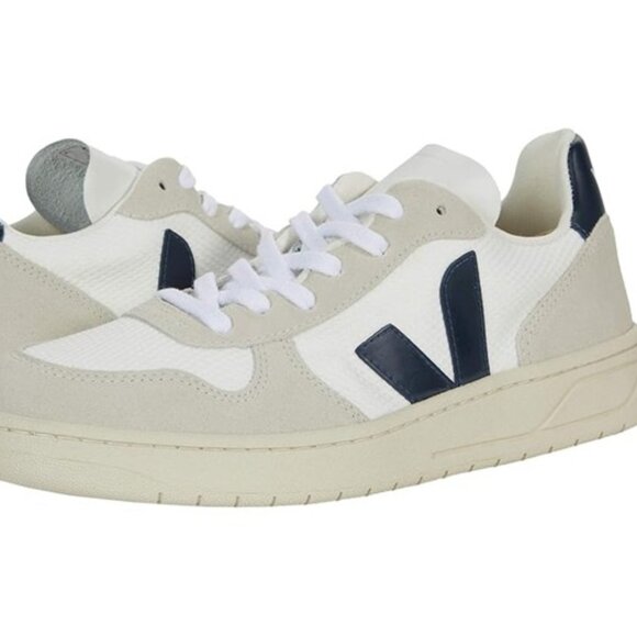 VEJA™ V-10 sneakers, Size 8, Excellent Used Condition - Picture 1 of 16